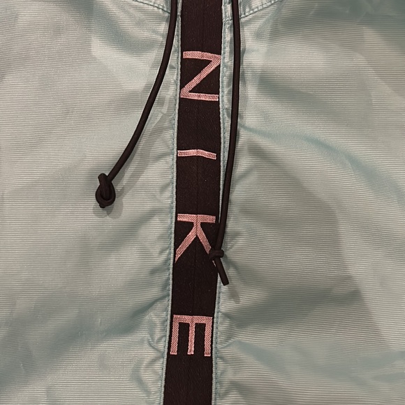 Nike windbreaker - Picture 2 of 9